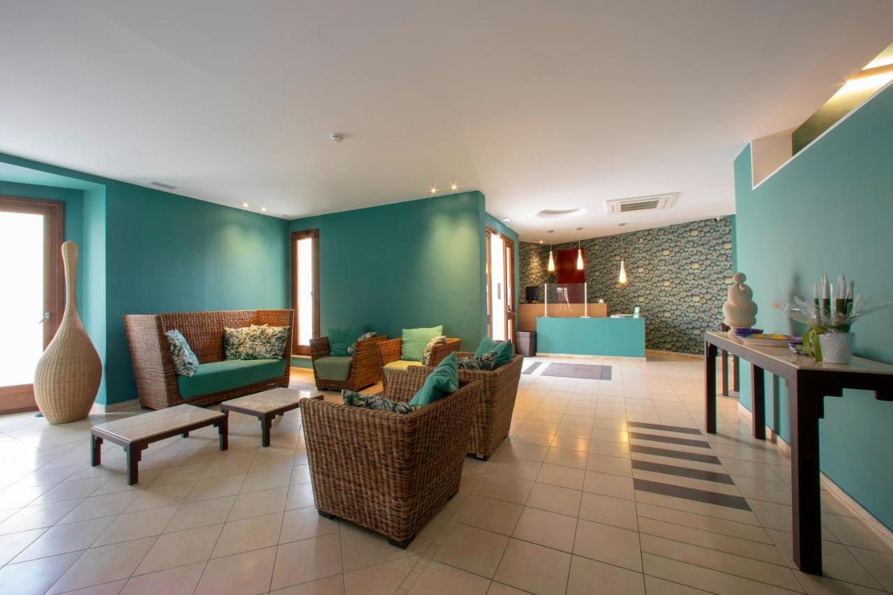 Insula Hotel Favignana Exteriör bild