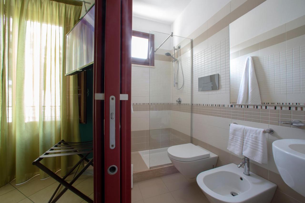 Insula Hotel Favignana Exteriör bild