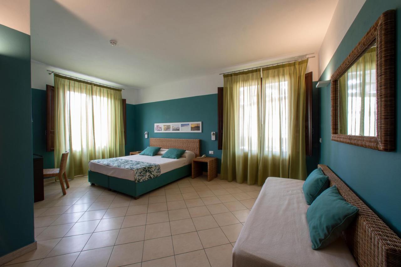 Insula Hotel Favignana Exteriör bild