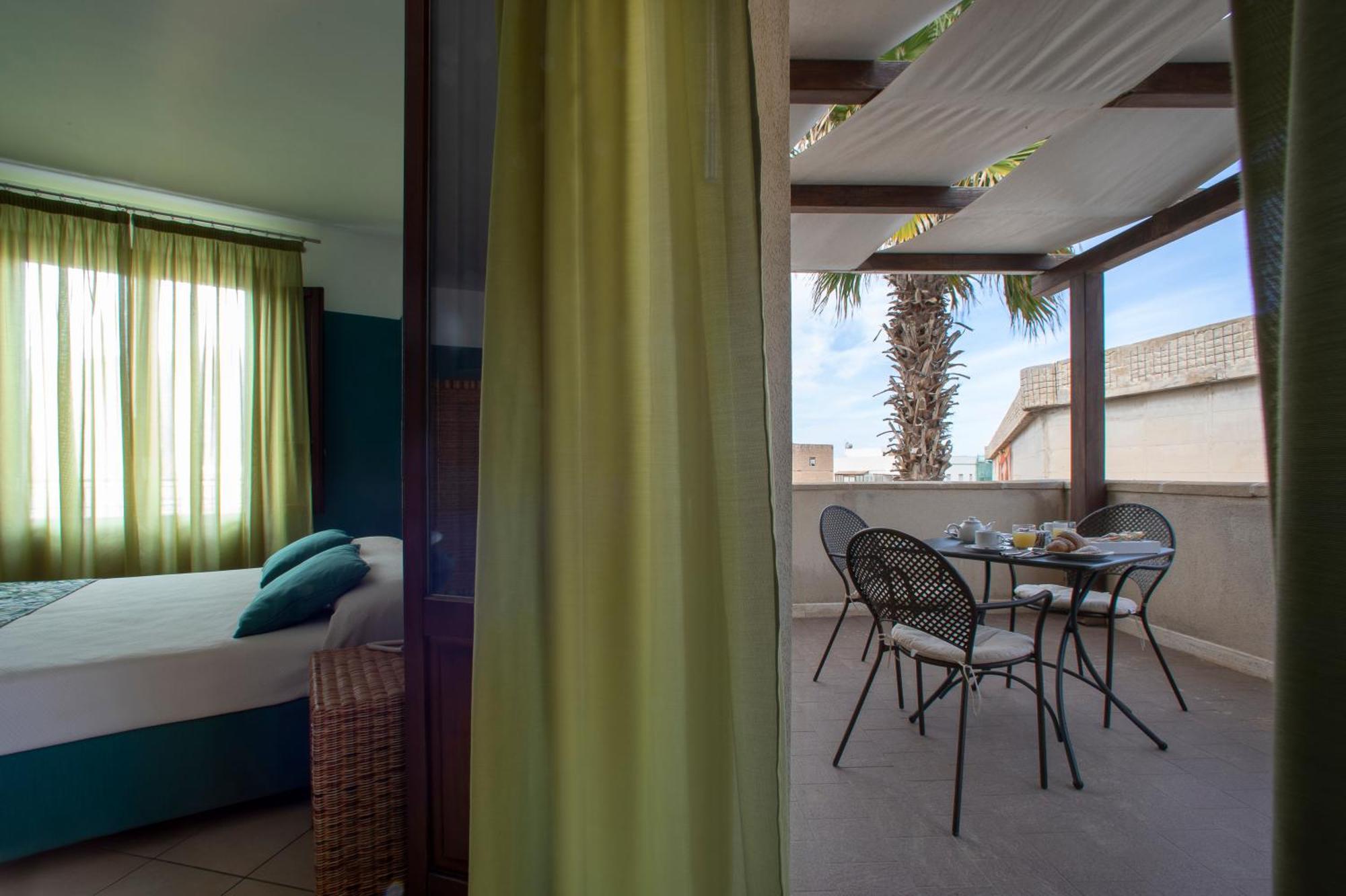 Insula Hotel Favignana Exteriör bild