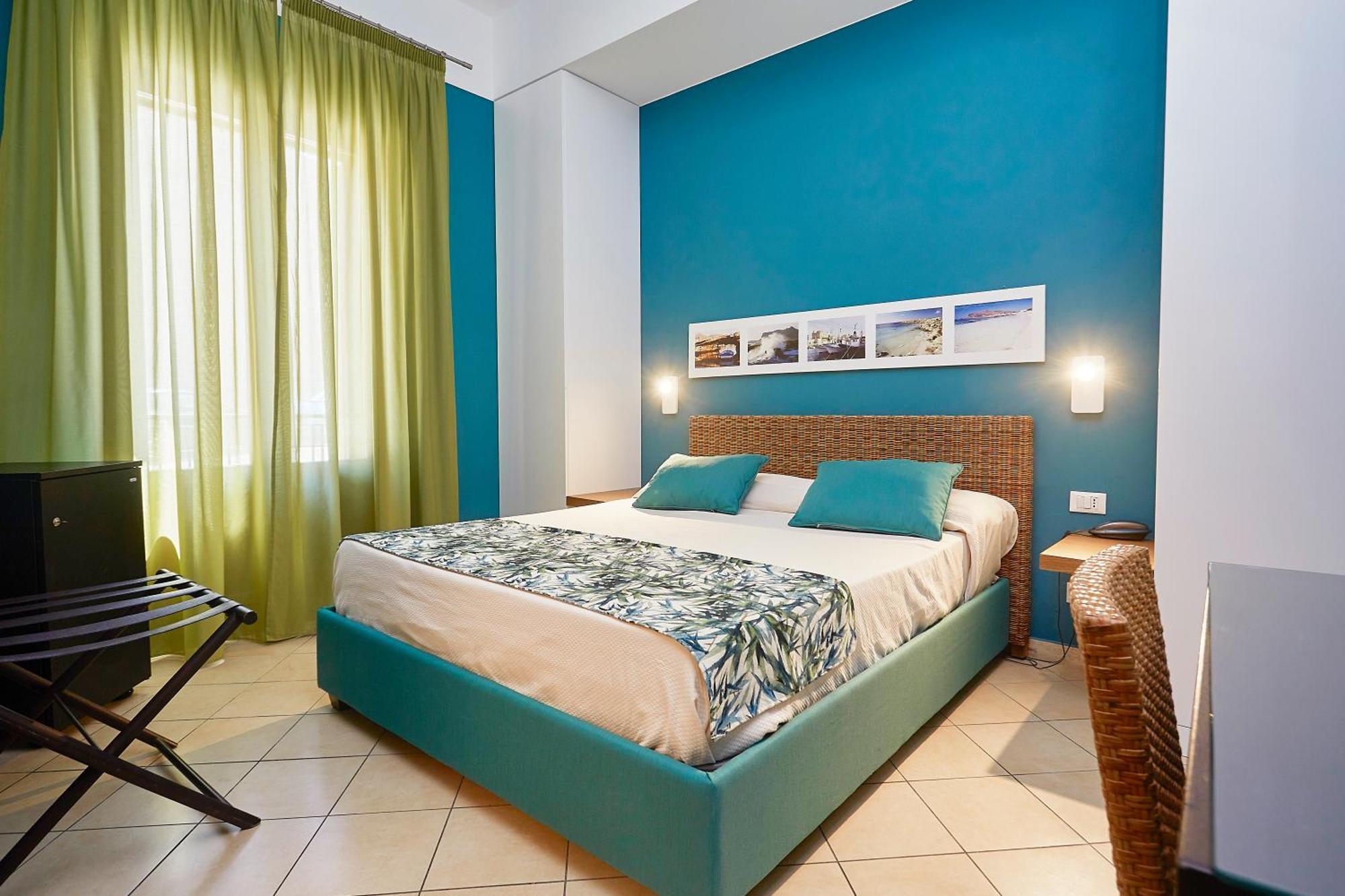 Insula Hotel Favignana Exteriör bild